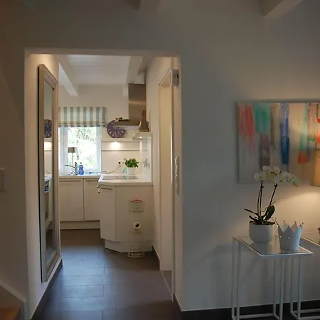 בית נופש Idyllisches-ambiente-am-suedstrand-links *