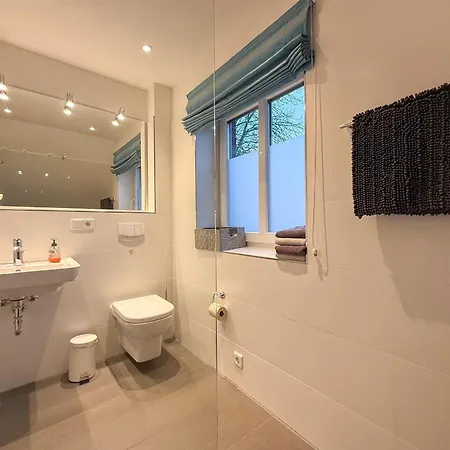 Tatil Evi Idyllisches-ambiente-am-suedstrand-links